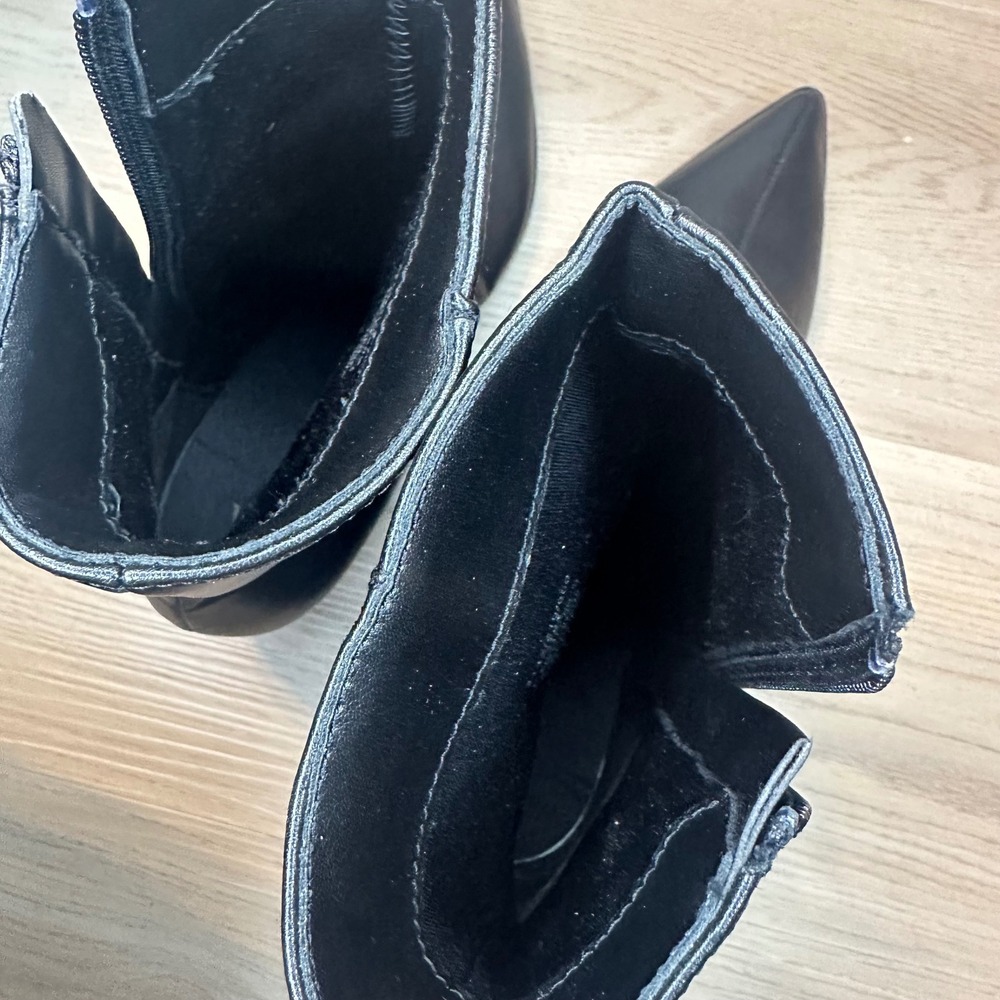 Zara Women Black Pointed Toe Kitten Heel Ankle Boots Side Zip EU 38 US 7.5 - Picture 10 of 11